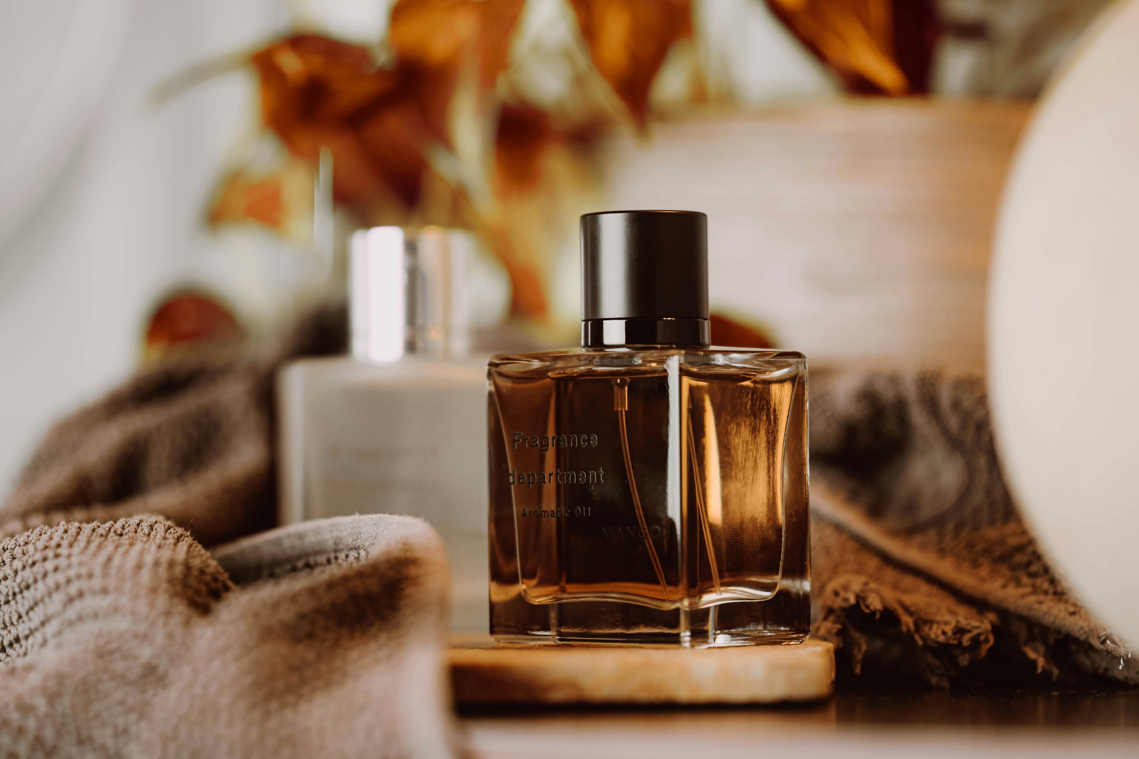 Trouver son parfum signature : une quête personnelle et sensorielle